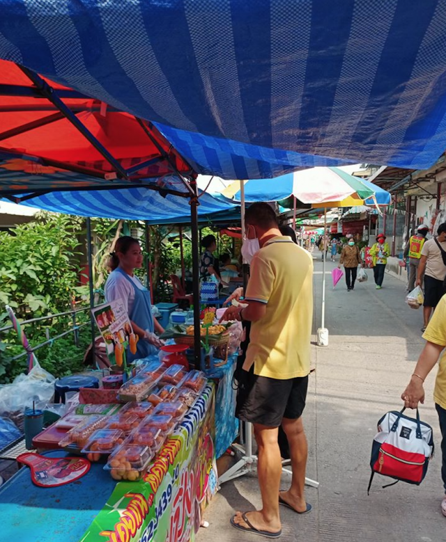 ผู้ว่าฯ ชัยวัฒน์ พ่อเมืองคนใหม่ลุยตลาดปทุมฯ ก่อนรับตำแหน่งต.ค.