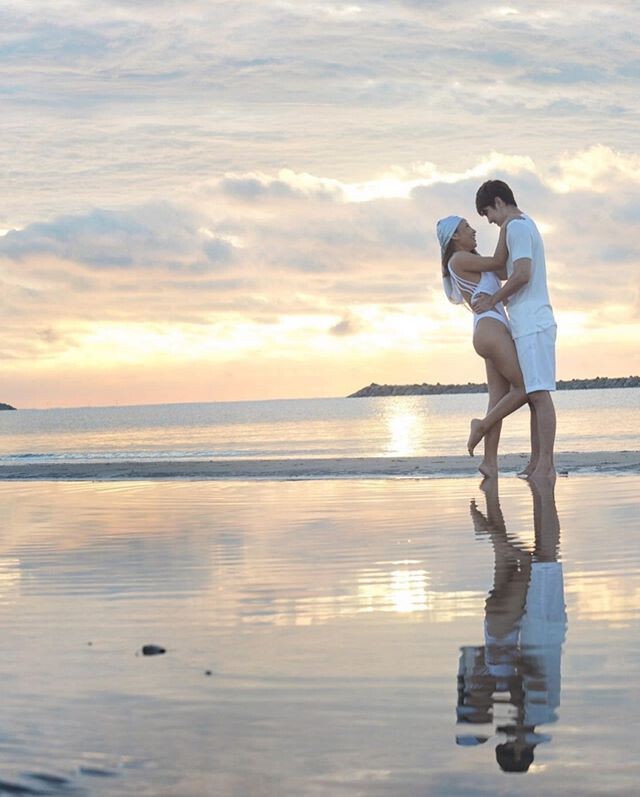 ‘ลาล่า’ โชว์หวานควง ‘เล็ก เจษฎา’ อวดโมเมนต์สุดน่าอิจฉาริมทะเล