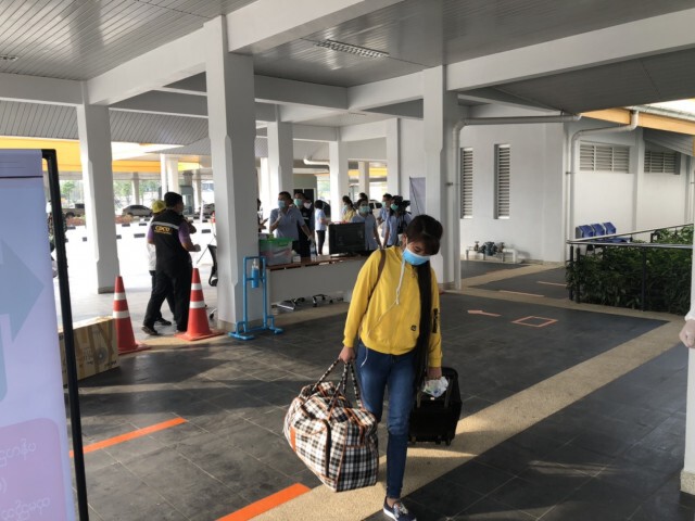 แนะรัฐพาคนไทยกลับบ้านก่อนนำเข้าต่างด้าว