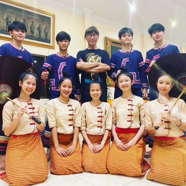 "มัม ลาโคนิค" รับชีวิตดิ่งเหว เหตุเปย์ผู้ชาย-ติดการพนันหนัก!