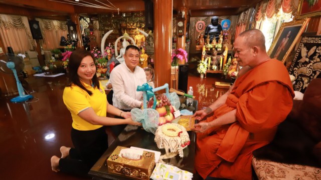มุทิตาจิต อายุวัฒนมงคล ครบ 61 ปี หลวงพ่ออ๊อด เจ้าอาวาสวัดสายไหม