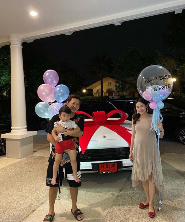 ‘แยม ธมลพรรณ์’  คลอดลูกชายคนที่สองแล้ว