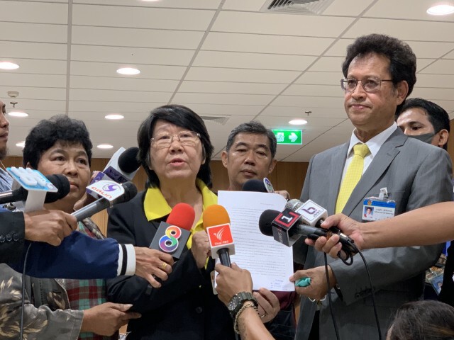 อดีตส.ว.บุกสภาฯขอบันทึกกมธ.ยุคสนช.ปมคดี"บอส อยู่วิทยา"