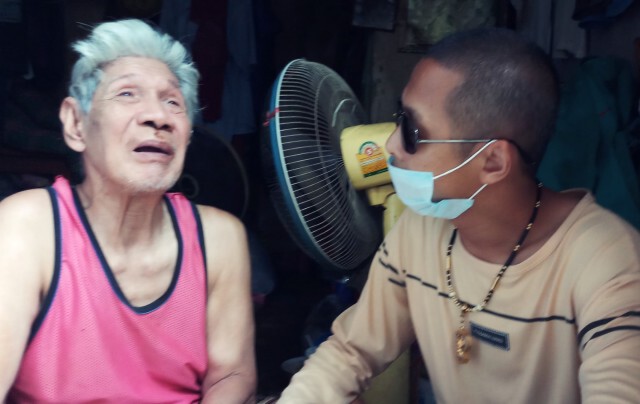 คุณตาพิการ อยู่ตัวคนเดียวเดินไม่ได้ วอนขอความช่วยเหลือ