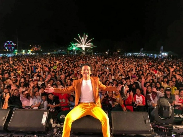 รู้จัก "น้องเก้า เกริกพล" กับคลิปแจ้งเกิด "เลิกคุยทั้งอำเภอ"