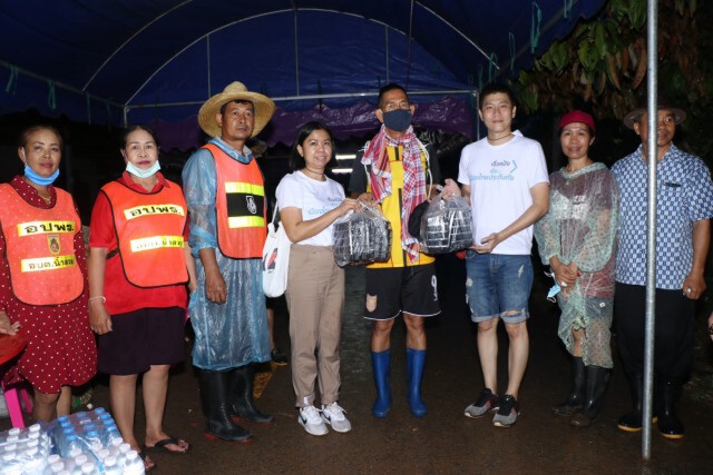 ปธ.การท่าเรือฯตั้ง"ครัวมาดาม"ช่วยผู้ประสบภัยน้ำท่วม" เลย"