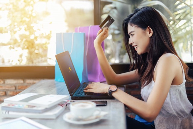 หน้าร้านออนไลน์ ธุรกิจยุคดิจิทัล