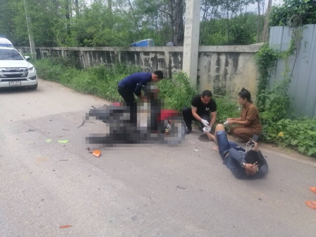 หนุ่มขนยาบ้าซิ่งหนีด่านชนรถส่งพัสดุขาหัก