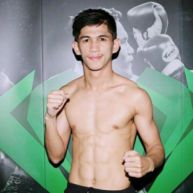 รู้จัก "เนเงิน" อดีตแชมป์มวยลุมพินี หวานใจ "เจนนี่" ผู้คอยปกป้องแฟนสาว