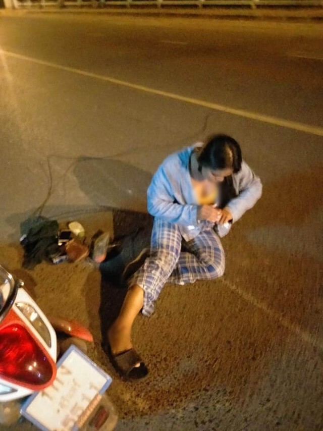 สาวเผยนาที สายเคเบิ้ลเกี่ยวข้อขา ทำจยย.ล้มแรง