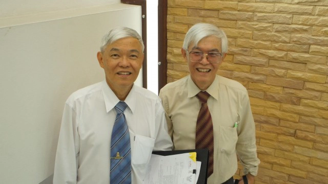 รู้หรือยัง "นพ.ยง" มือปราบโควิด-19 มีฝาแฝด "รศ.ยืน " เป็นปรมาจารย์ด้านคอมพิวเตอร์