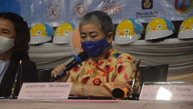 ทม.น่าน นำร่องเปิด "ตู้ปันหมวกนิรภัย"