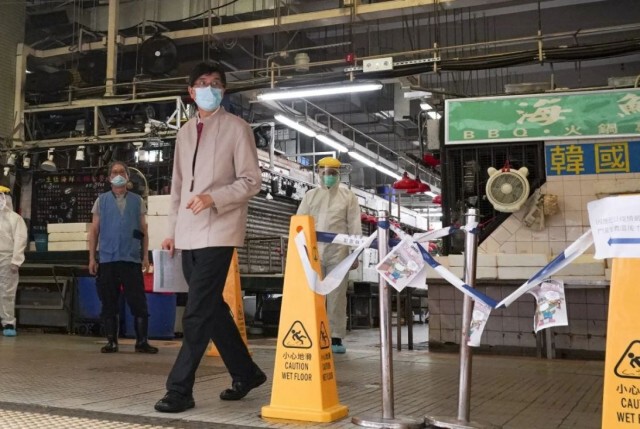 ฮ่องกงผวาโควิด-19 ระบาดในตลาด 2 แห่งหวั่นซ้ำรอยจีน