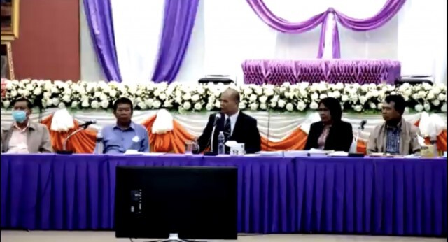 ไล่ออกครูโคราช เซ่นทุจริตสนามฟุตซอล