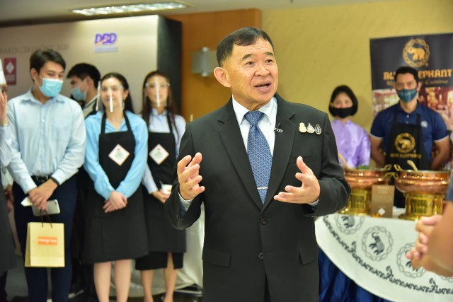 พาณิชย์การันตีคุณภาพร้านอาหาร Thai SELECT