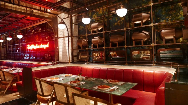 ไปแฮงเอ้าท์สัมผัสกลิ่นอายยุค80’s @ Malibrew มาลิบรูว์ พัทยา