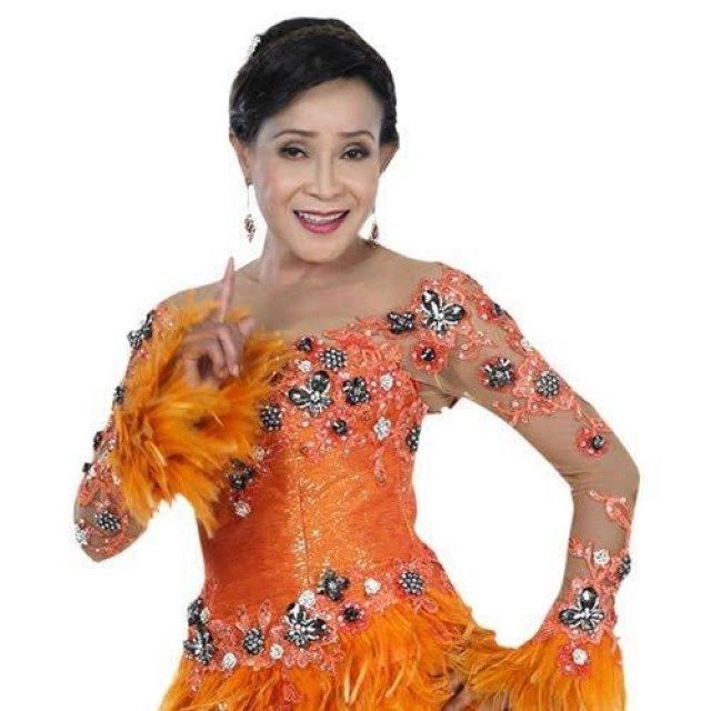 "ครูเพลง" ไลฟ์แจง เหตุโพสต์ฟ้อง"แม่นกน้อย"