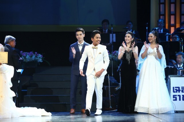 'ศาลาเฉลิมกรุง' เปิดสมัครประกวดร้องเพลงชิงถ้วยพระราชทาน