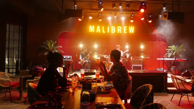 ไปแฮงเอ้าท์สัมผัสกลิ่นอายยุค80’s @ Malibrew มาลิบรูว์ พัทยา