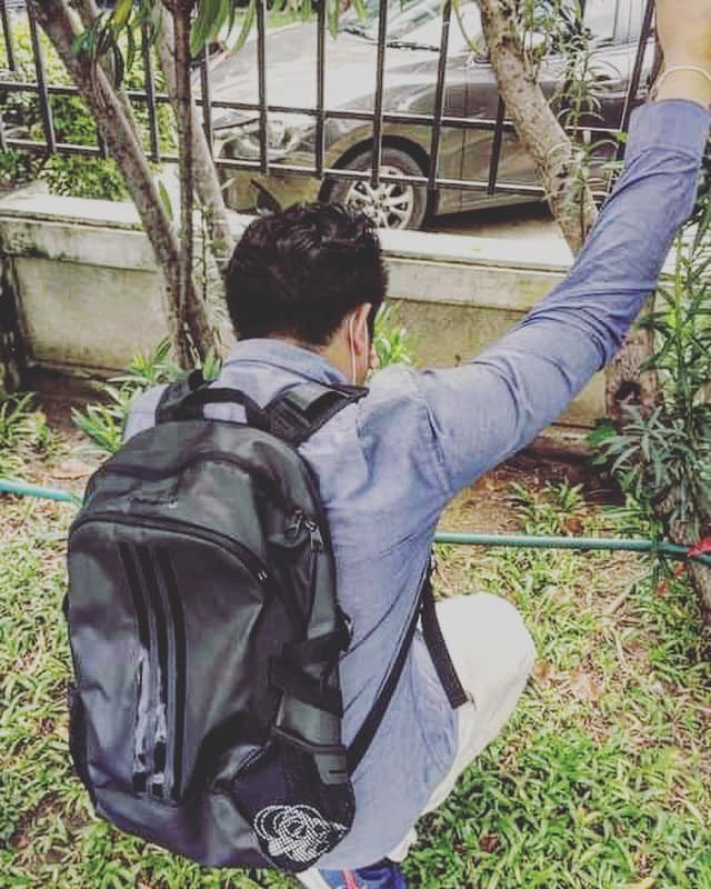 หนุ่มถูกหวย12ล้าน รีวิวขึ้นเงิน  ให้พ่อแม่ใช้หนี้กลับมาใช้ชีวิตแบบคนไม่มีเงิน