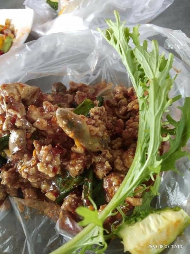 แจ็คพอต ซื้อลาบหมู ดันได้ลาบจกสภาพดี อวัยวะครบถ้วน