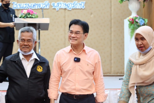 กฟก.คืนกรรมสิทธิ์ที่ดินทำกินให้เกษตรกร ประเดิมเวทีแรกภาคใต้
