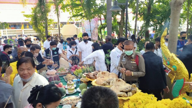 จัดงานรำลึก12ปี "ยอดรัก สลักใจ"