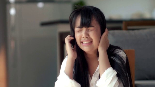งานเข้า "เจนนี่  ได้หมดถ้าสดชื่น เจ้าภาพยกเลิก คอนเสิร์ต