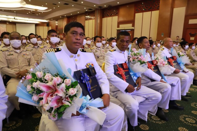 ยกย่อง เชิดชูเกียรติ "กำนัน-ผู้ใหญ่บ้าน" ผู้เสียสละ