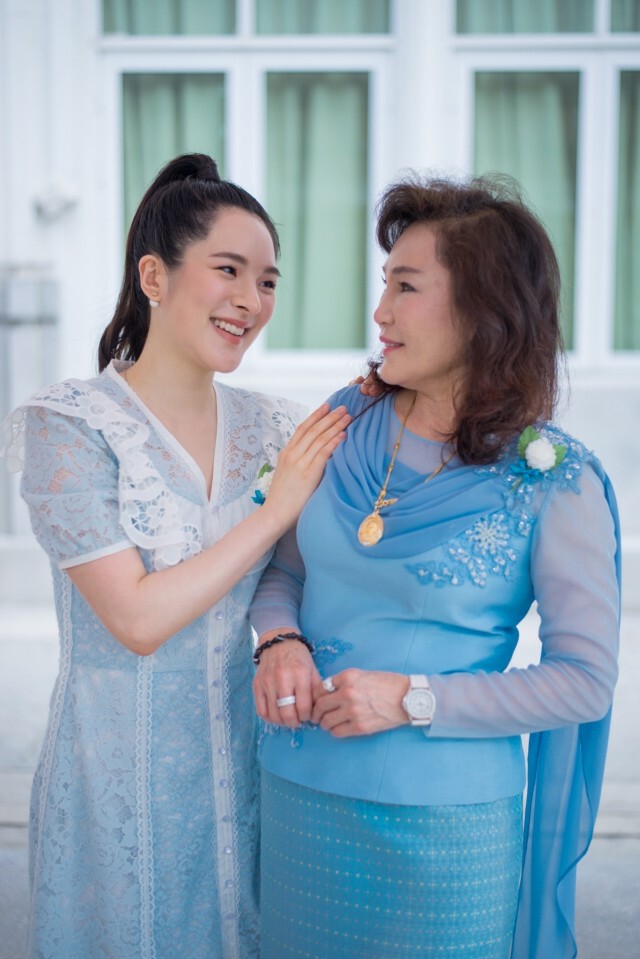 ปันปัน ควงคุณแม่ ร่วมกิจกรรม วันแม่แห่งชาติ