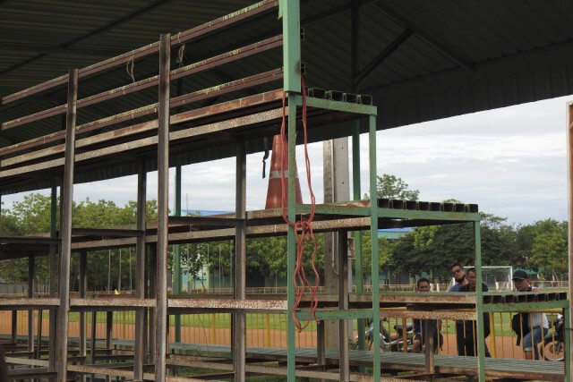 เศร้าครูพละผูกคอตายข้างสนามกีฬาโรงเรียน