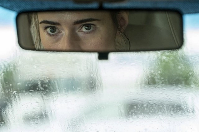 รีวิวหนังใหม่ Unhinged เพียงบีบแตรรถ ก็โดนไล่ฆ่า!!