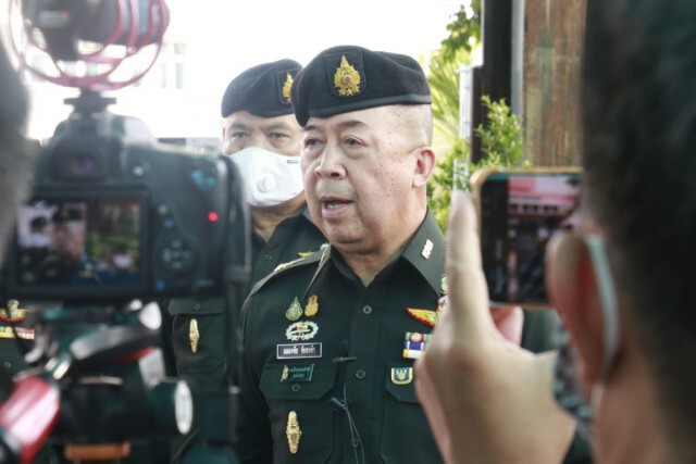 มทภ.3เตือนสติ "ไม่ก้าวล่วงสถาบัน"