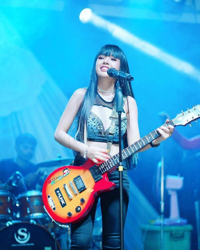 รู้จัก "เจนนี่ ได้หมดถ้าสดชื่น" นักร้องสาวใต้มากความสามารถ