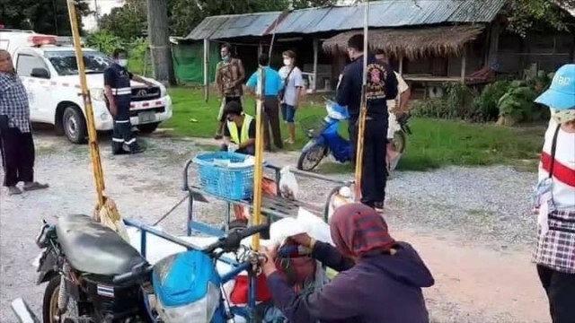 หนุ่มเก็บของเก่าพาแม่ป่วยกลับบ้านวันแม่ เสียชีวิตระหว่างทาง