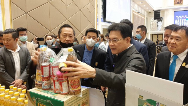 พาณิชย์ขนสินค้า 400 รายการ ลดราคาสูงสุด 50%