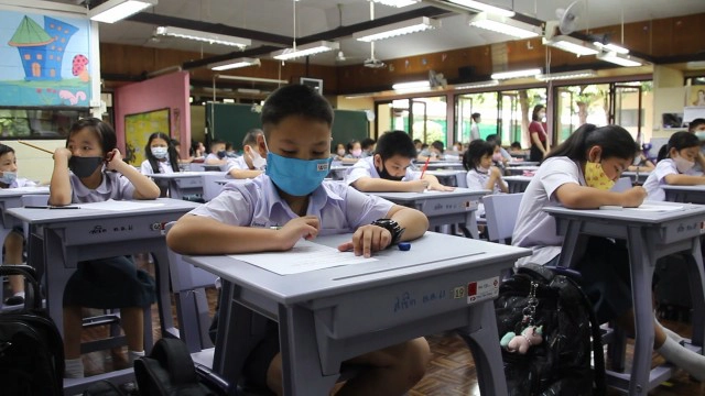 สาธิตประถม มข. เปิดเรียนเต็มรูปแบบ ยังเข้มป้องกันโควิด