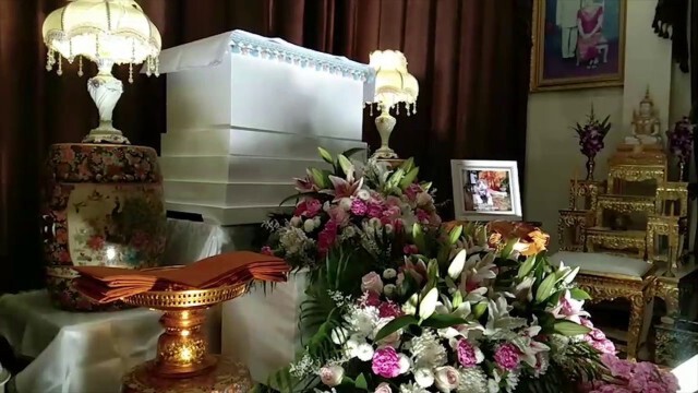 รักเหมือนลูก จัดงานศพน้องถุงเงิน แมวพันธุ์ไทยอายุ 7 ปี