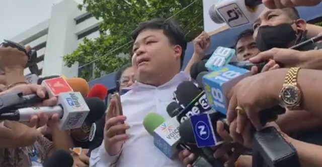 ปล่อยตัว "เพนกวิน" แล้ว บอก พรุ่งนี้ไปร่วมม็อบแน่นอน