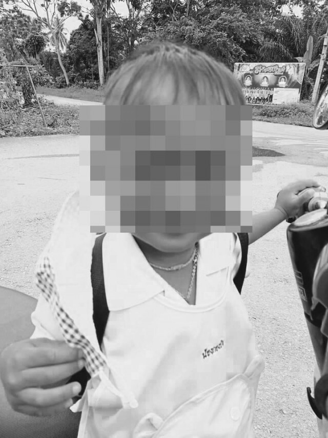 สุดยื้อ! "น้องกองบิน" ดับแล้ว หลังเด็กน้อยติดรถตู้ ครูลืมไว้ 6 ชม.