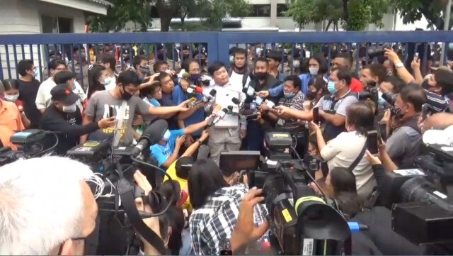 ประกาศ 10 ข้อเสนอปฏิรูปเดิม... ขอดันให้สุดเพดาน