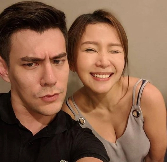 "แพร" รับ เลิกสามี "จอห์น วิญญู" ไม่เกี่ยวการเมือง ไม่มีมือที่สาม