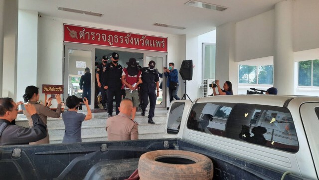 จับสองผัวเมีย-ขับรถนำทางขนยาบ้า6ล้านเม็ด