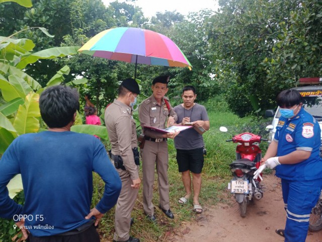 ตายปริศนากลางทุ่งญาติเชื่อถูกฆาตกรรมหลังทะเลาะกับภรรยา