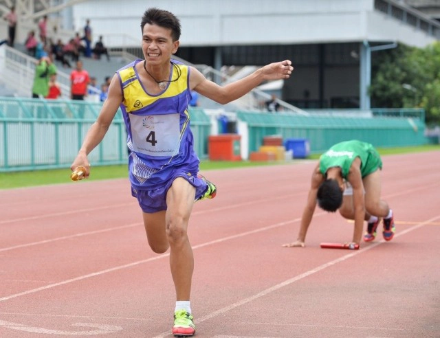 "สุชาดา" มหาวิทยาลัยสวนดุสิต คว้า 4 ทอง กรีฑาคนหูหนวก