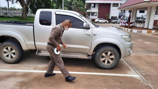 จับสองผัวเมีย-ขับรถนำทางขนยาบ้า6ล้านเม็ด