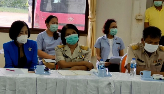 ช่วยเหลือพี่ ป.4 หอบน้อง 2 ขวบไปเลี้ยงในห้องเรียน