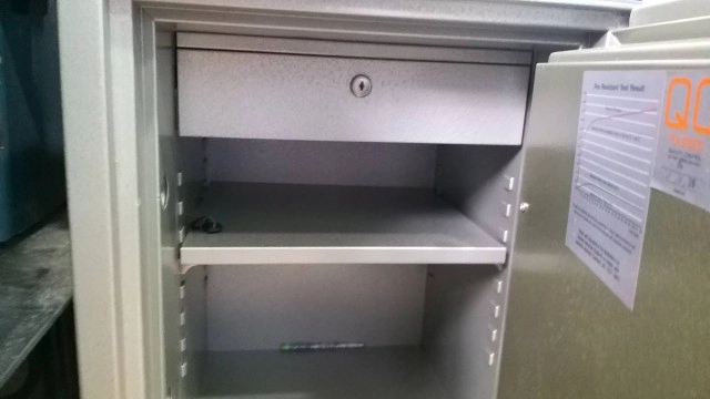 โจรย่องฉก อัญมณีมูลค่ากว่า 10ล้าน เจ้าอาวาสวัดดัง