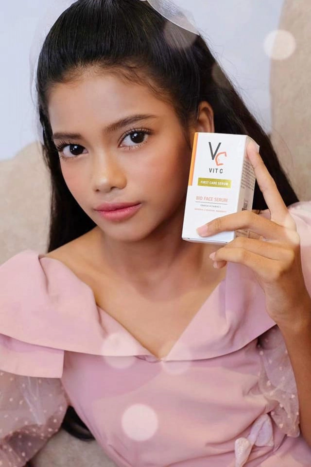 เปลี่ยนลุค "น้องเนย" เด็กหญิงโดนบุลลี่หน้าตา สวยพร้อมประกวด Miss Universe