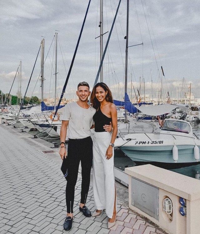 "เมญ่า นนธวรรณ"  แจงภาพคู่กับหนุ่มฝรั่ง หลังโดนทักใช่แฟนใหม่หรือเปล่า?